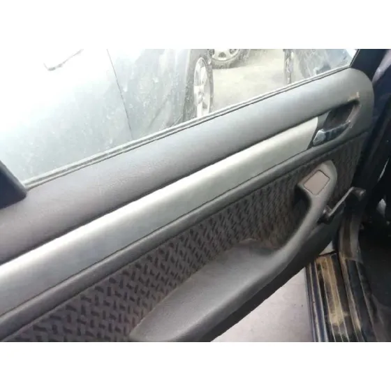 BMW SERIE 3 BERLINA (E46) '2000 320D GIRS