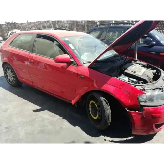 AUDI A3 (8P) '2006 2.0 TFSI AMBITION ROJO