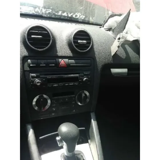 AUDI A3 (8P) '2006 2.0 TFSI AMBITION ROJO