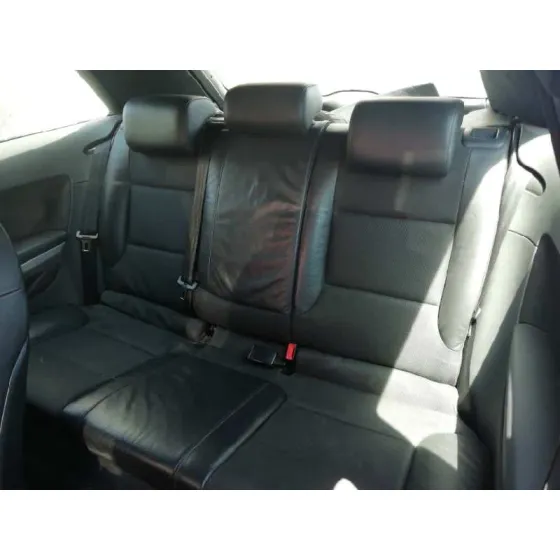 AUDI A3 (8P) '2006 2.0 TFSI AMBITION ROJO
