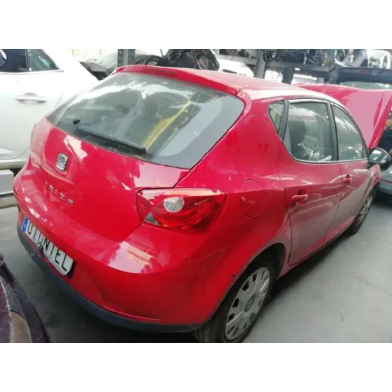SEAT IBIZA (6J5) '2010 REFERENCE ROJO