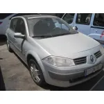 RENAULT MEGANE II BERLINA 5P RENAULT MEGANE II BERLINA 5P '2003 CONFORT AUTHENTIQUE GRIS 2002