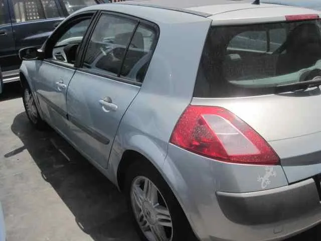 RENAULT MEGANE II BERLINA 5P '2003 CONFORT AUTHENTIQUE GRIS