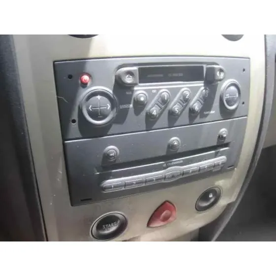 RENAULT MEGANE II BERLINA 5P '2003 CONFORT AUTHENTIQUE GRIS