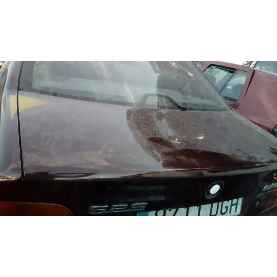BMW SERIE 5 BERLINA (E39) '1999 2.5 TURBODIESEL CAT ROJO