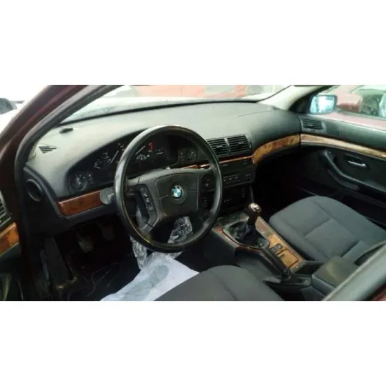 BMW SERIE 5 BERLINA (E39) '1999 2.5 TURBODIESEL CAT ROJO