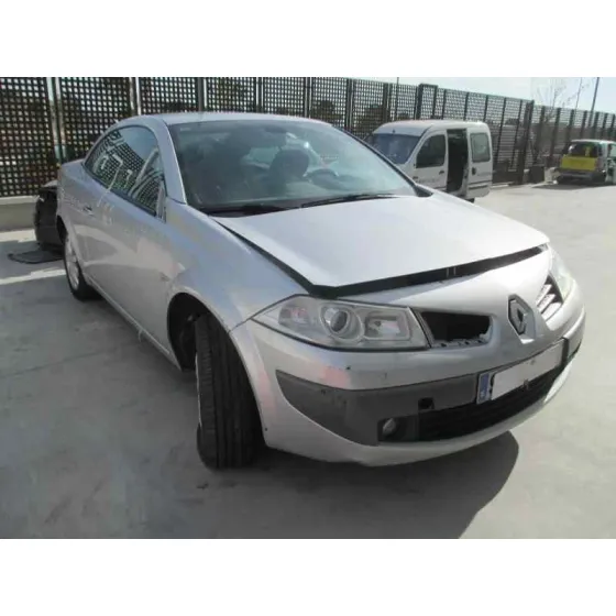 RENAULT MEGANE II COUPE/CABRIO '2007 1.9 DCI DIESEL FAP PLATA