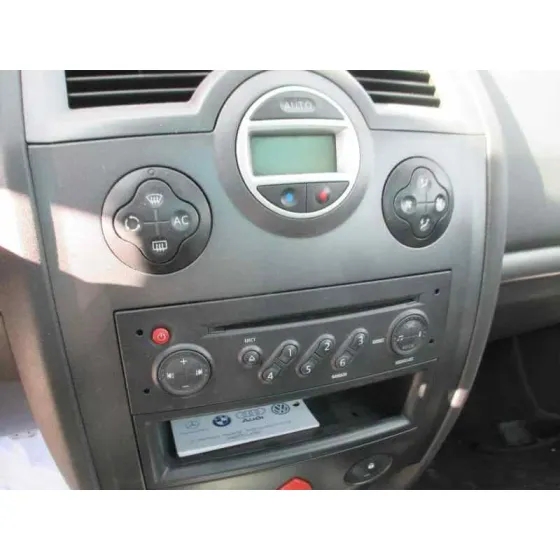 RENAULT MEGANE II COUPE/CABRIO '2007 1.9 DCI DIESEL FAP PLATA