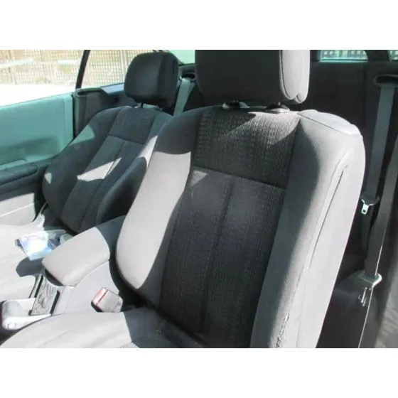RENAULT MEGANE II COUPE/CABRIO '2007 1.9 DCI DIESEL FAP PLATA