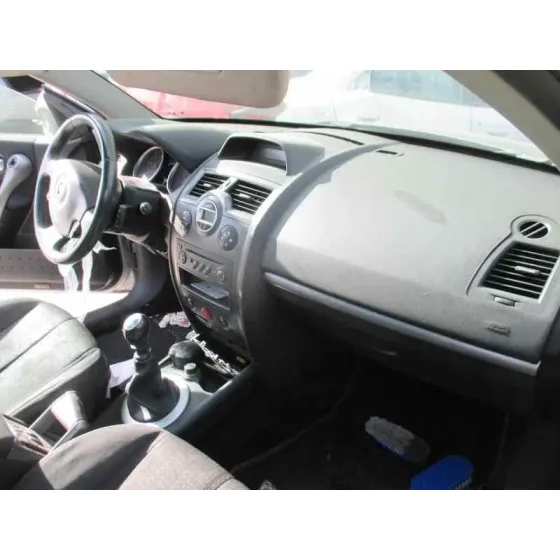 RENAULT MEGANE II COUPE/CABRIO '2007 1.9 DCI DIESEL FAP PLATA