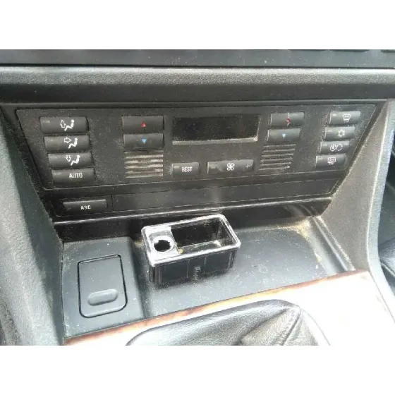 BMW SERIE 5 BERLINA (E39) '1998 525TDS AZUL OSCURO