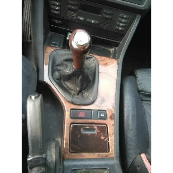 BMW SERIE 5 BERLINA (E39) '1998 525TDS AZUL OSCURO