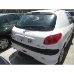 PEUGEOT 206 BERLINA PEUGEOT 206 BERLINA '2004 XS CLIM BLANCO 2003