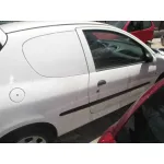 PEUGEOT 206 BERLINA PEUGEOT 206 BERLINA '2004 XS CLIM BLANCO 2003
