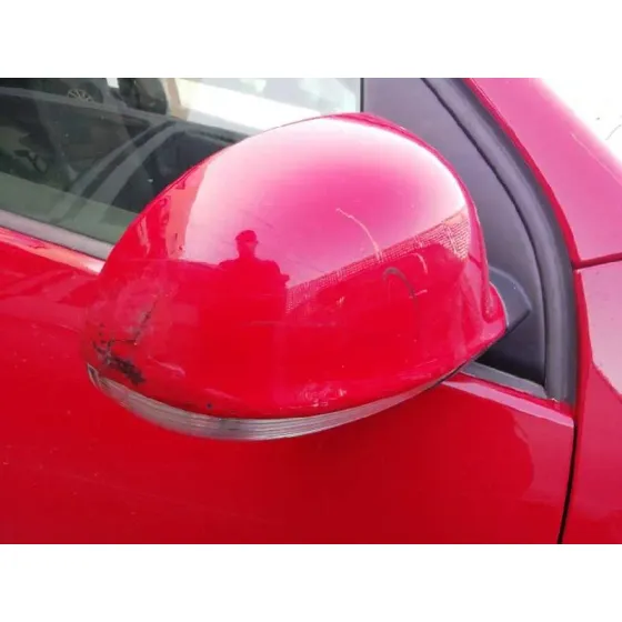 VOLKSWAGEN GOLF V BERLINA (1K1) '2004 CONCEPTLINE (E) ROJO