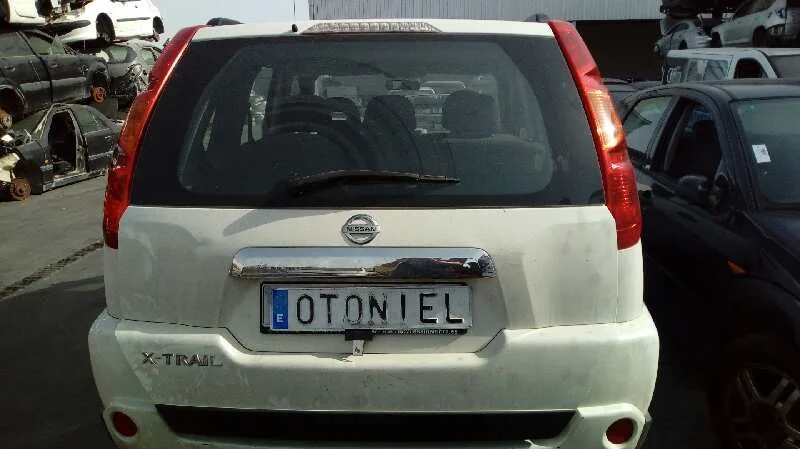 NISSAN X-TRAIL (T31) NISSAN X-TRAIL (T31) '2007 2.0 DCI TURBODIESEL CAT BLANCO 2007