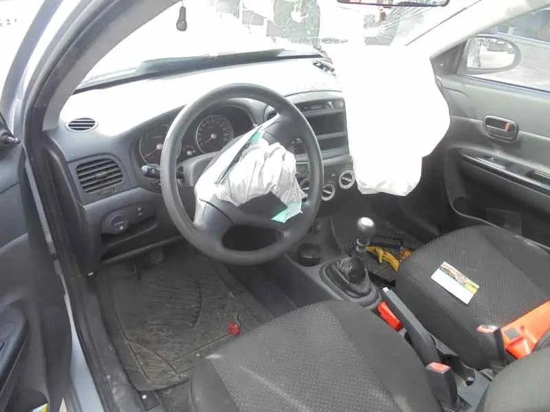 HYUNDAI ACCENT (MC) HYUNDAI ACCENT (MC) '2006 GL CRDI PLATA 2006