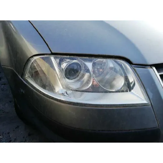 VOLKSWAGEN PASSAT BERLINA (3B3) '2004 ADVANCE GRIS OSCURO