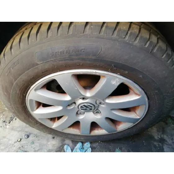 VOLKSWAGEN PASSAT BERLINA (3B3) '2004 ADVANCE GRIS OSCURO