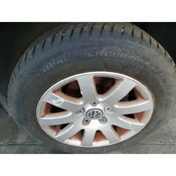 VOLKSWAGEN PASSAT BERLINA (3B3) '2004 ADVANCE GRIS OSCURO