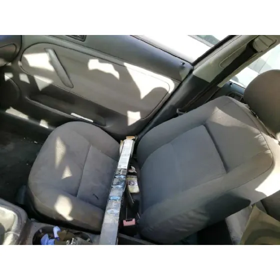 VOLKSWAGEN PASSAT BERLINA (3B3) '2004 ADVANCE GRIS OSCURO