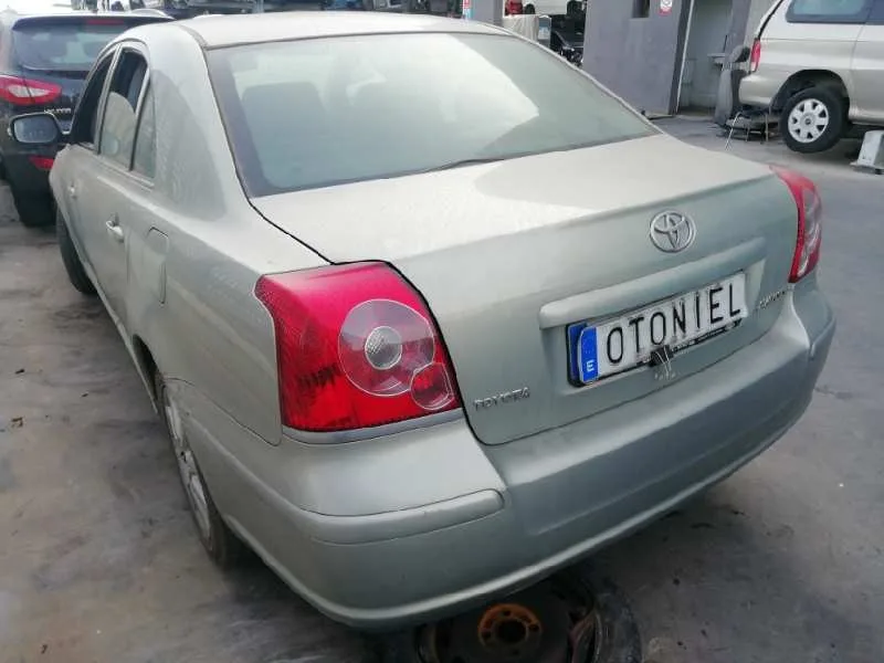 TOYOTA AVENSIS BERLINA (T25) '2006 1.8 SOL SEDAN (4-PTAS.) GRIS