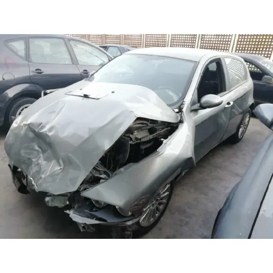 ALFA ROMEO 147 (190) '2005 1.6 16V CAT GRIS