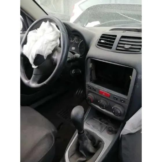 ALFA ROMEO 147 (190) '2005 1.6 16V CAT GRIS