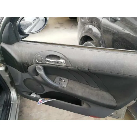ALFA ROMEO 147 (190) '2005 1.6 16V CAT GRIS