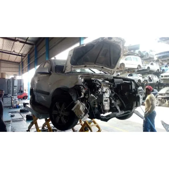 KIA RIO '2006 1.4 ACTIVE GRIS PLATA