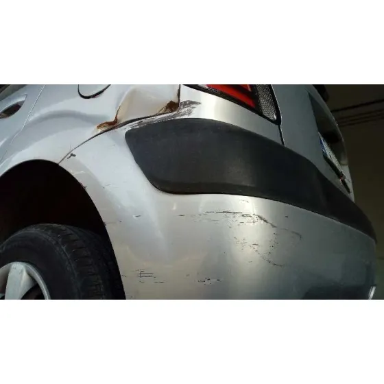KIA RIO '2006 1.4 ACTIVE GRIS PLATA