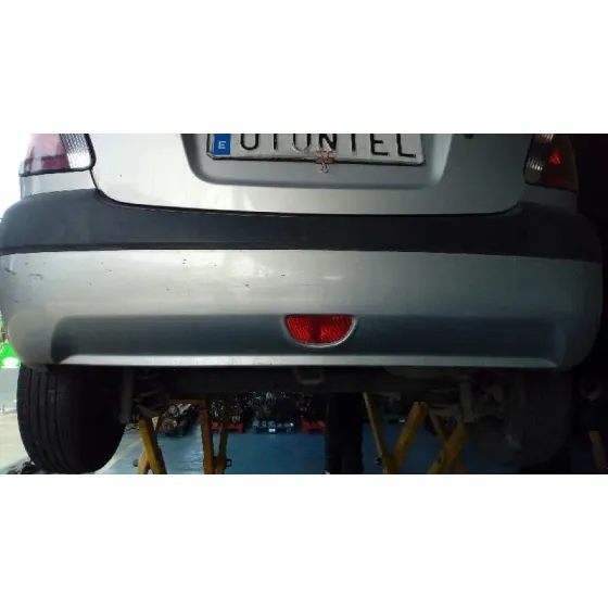 KIA RIO '2006 1.4 ACTIVE GRIS PLATA