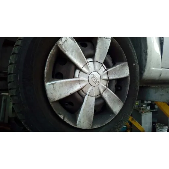 KIA RIO '2006 1.4 ACTIVE GRIS PLATA