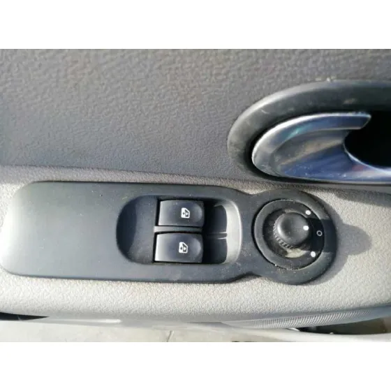 RENAULT MODUS '2005 1.4 16V AZUL