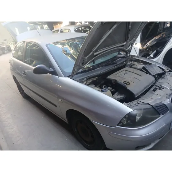 MOTOR AZQ MANUAL 5V CVF/KW: 8.89/47