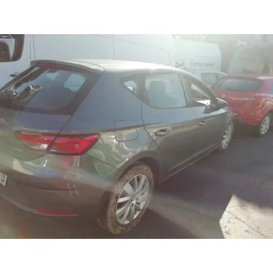 SEAT LEON (5F1) '2017 REFERENCE GRIS