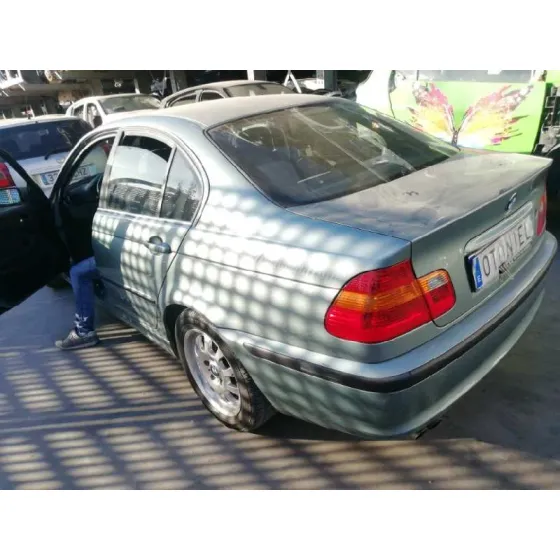 BMW SERIE 3 BERLINA (E46) '2002 2.2 24V CAT VERDE