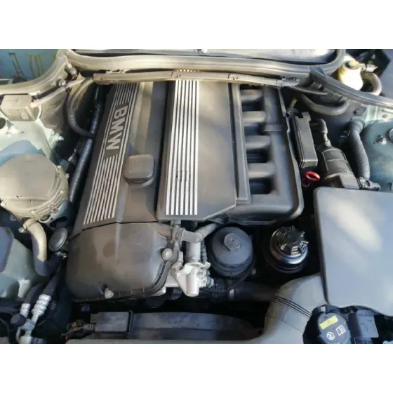 BMW SERIE 3 BERLINA (E46) '2002 2.2 24V CAT VERDE