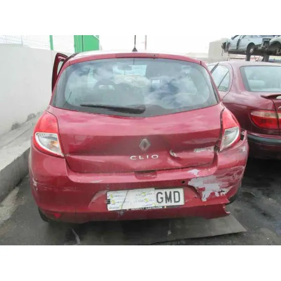 RENAULT CLIO III '2009 AUTHENTIQUE ROJO