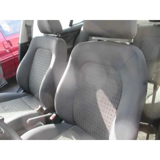 SEAT TOLEDO (1M2) '2002 SELECT GRIS