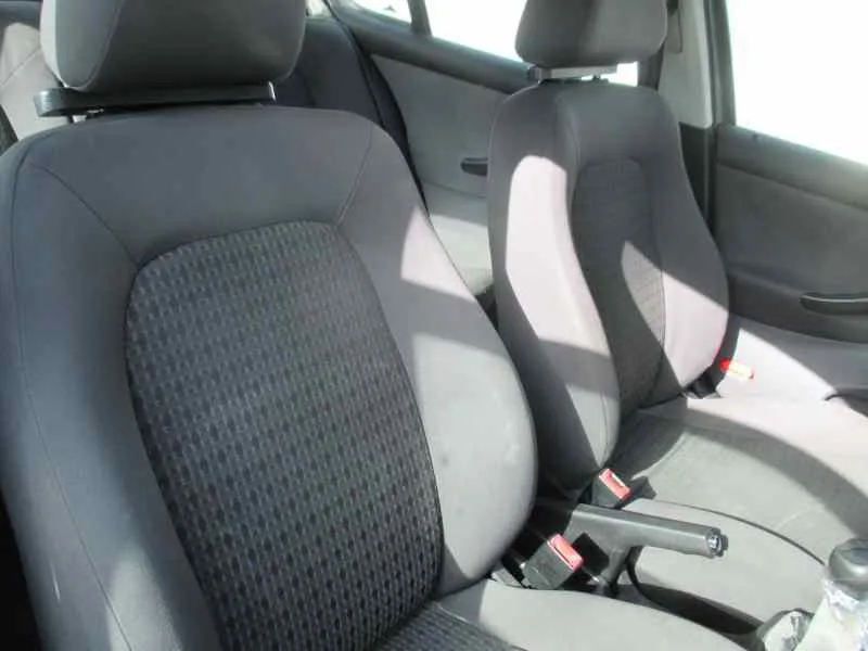 SEAT TOLEDO (1M2) '2002 SELECT GRIS