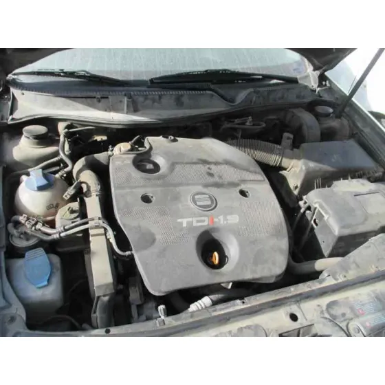 SEAT TOLEDO (1M2) '2002 SELECT GRIS