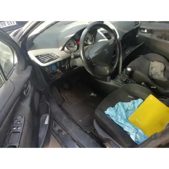 PEUGEOT 207 '2009 SPORT NEGRO