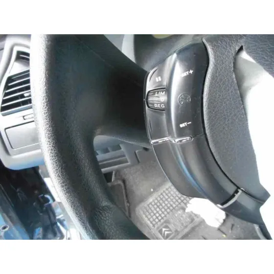 CITROEN C4 COUPE '2005 VTR NEGRO