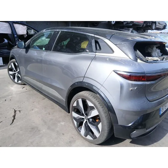 RENAULT MEGANE E-TECH ELECTRIC TIPO MOTOR 6AM402 96KW