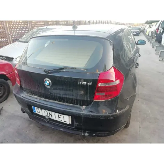 BMW SERIE 1 BERLINA (E81/E87) '2007 118D NEGRO