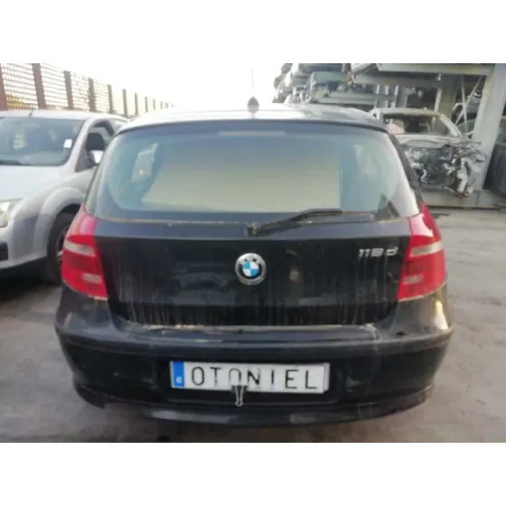 BMW SERIE 1 BERLINA (E81/E87) '2007 118D NEGRO
