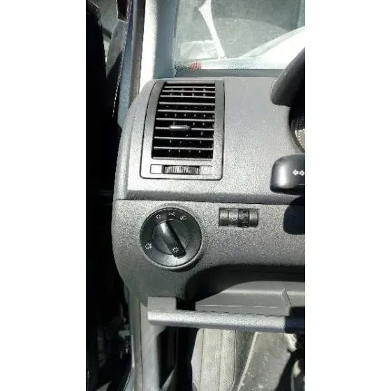 VOLKSWAGEN POLO (9N3) '2008 EDITION GRIS OSCURO