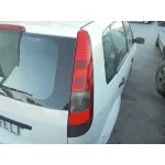 FORD FIESTA (CBK) FORD FIESTA (CBK) '2002 AMBIENTE BLANCO 2001