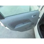 FORD FIESTA (CBK) FORD FIESTA (CBK) '2002 AMBIENTE BLANCO 2001